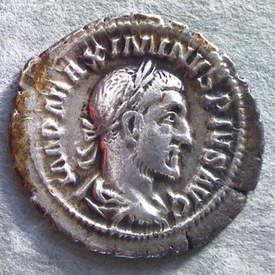 maximinus_thrax_02.jpg